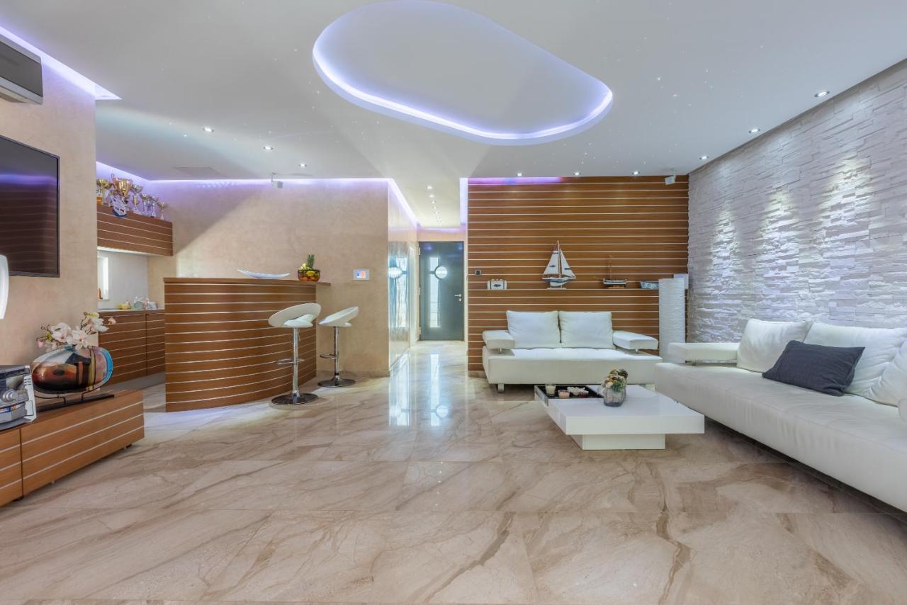 Villa M Драмал Екстериор снимка