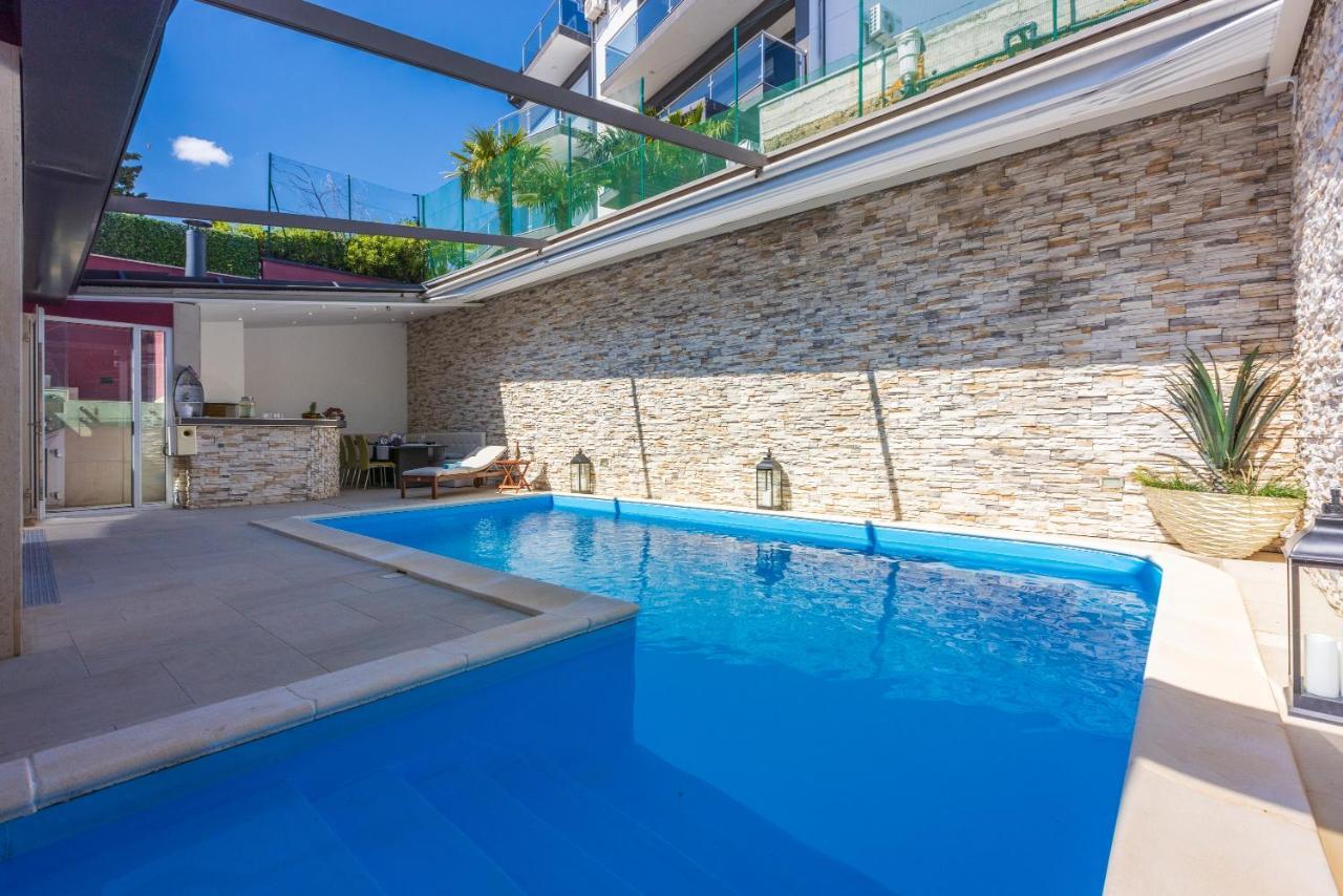 Villa M Драмал Екстериор снимка